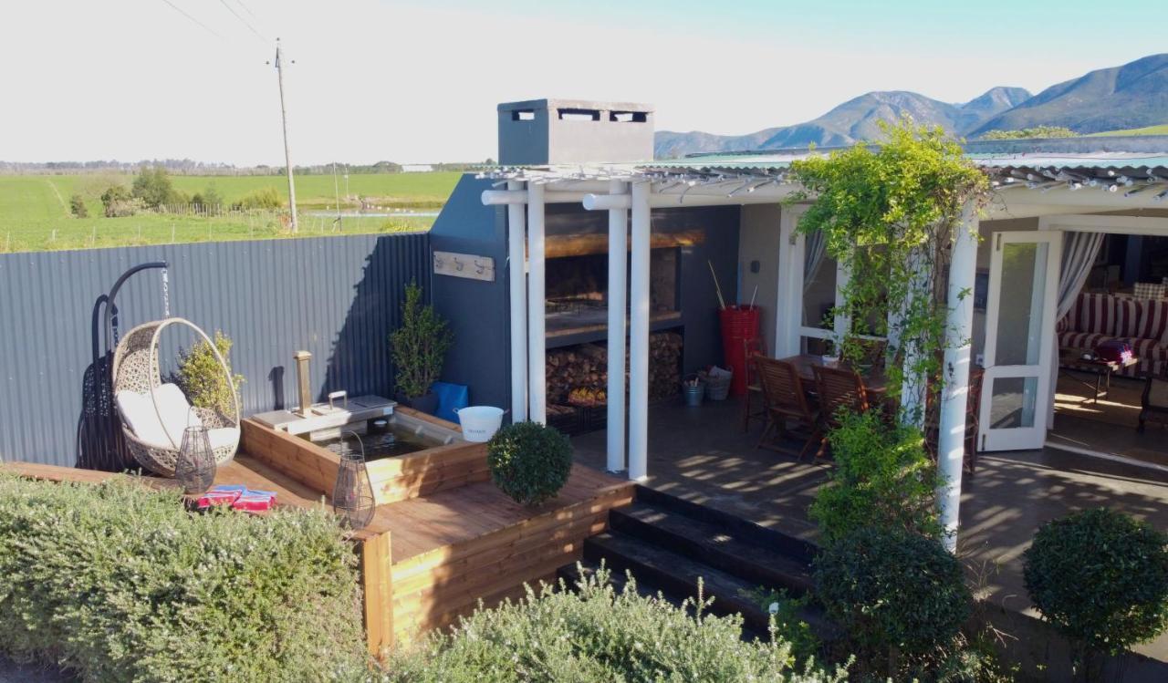 Farm stay Libertas Guest Farm Hoekwil