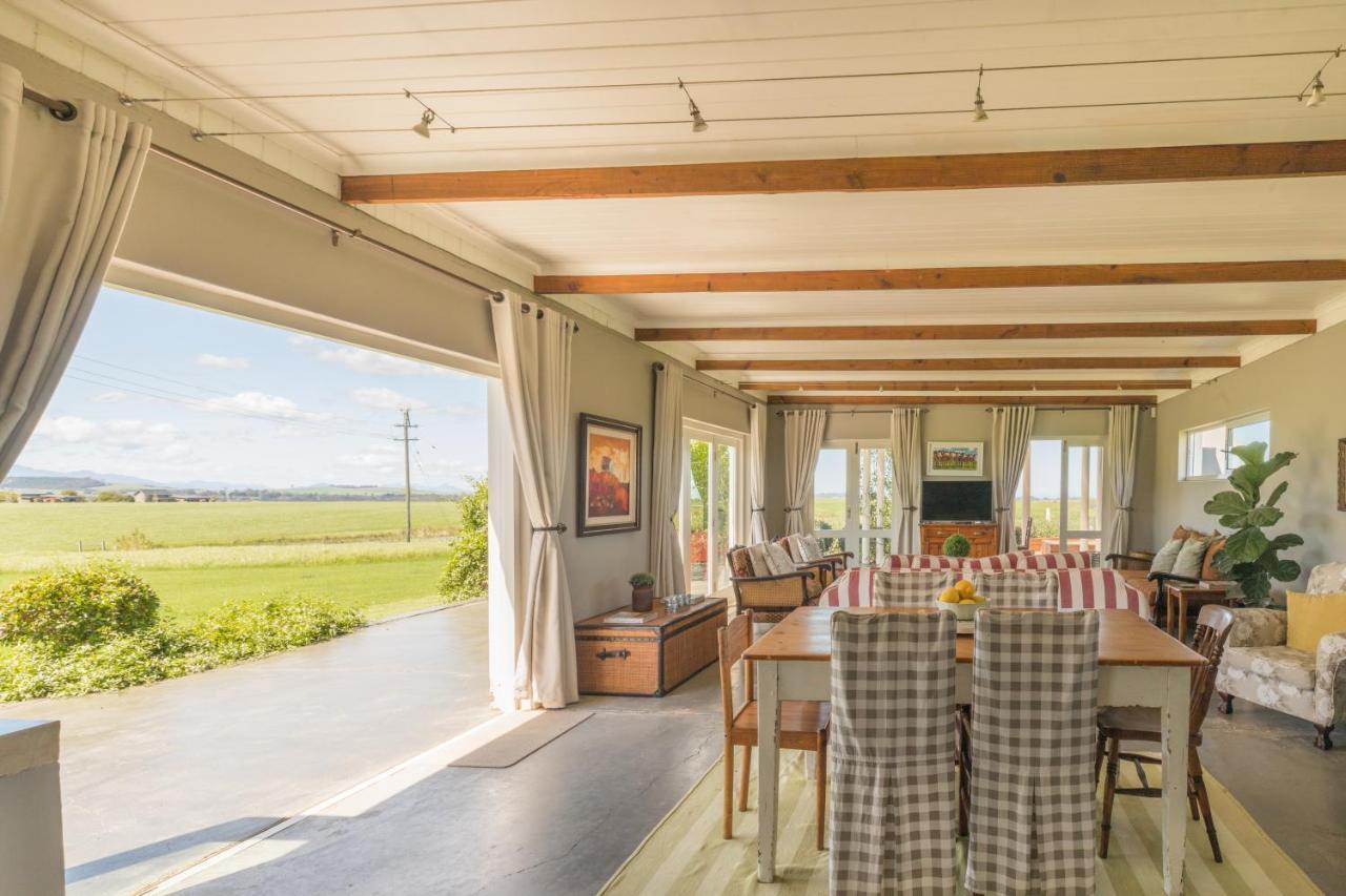Libertas Guest Farm *