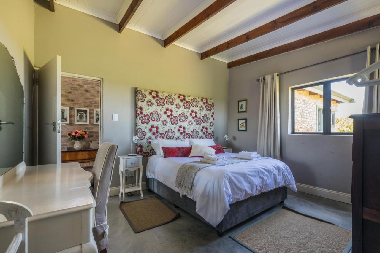 Libertas Guest Farm *