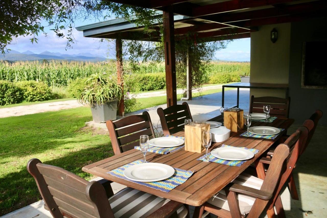 Libertas Guest Farm Farm stay Hoekwil