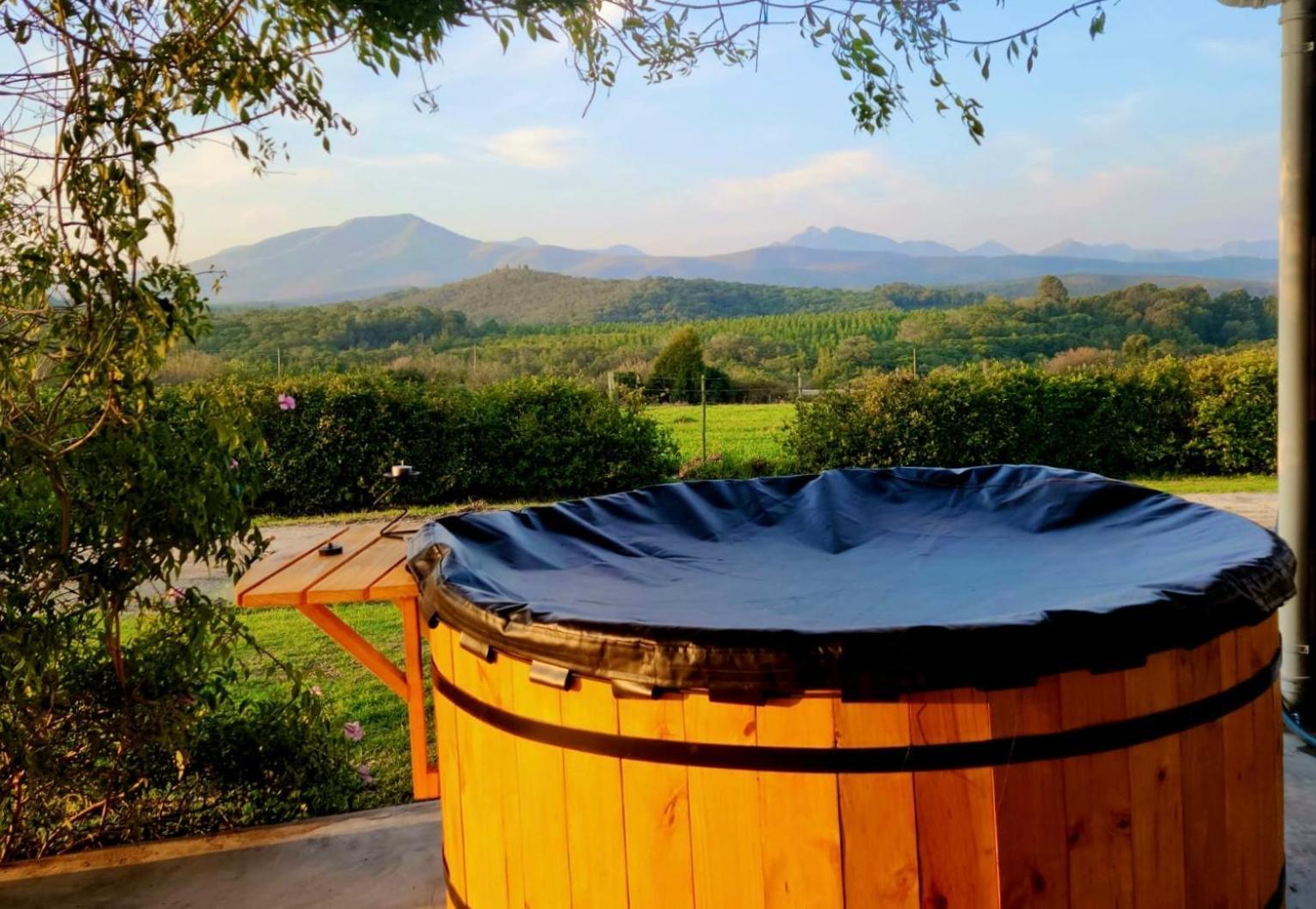 Libertas Guest Farm Farm stay Hoekwil